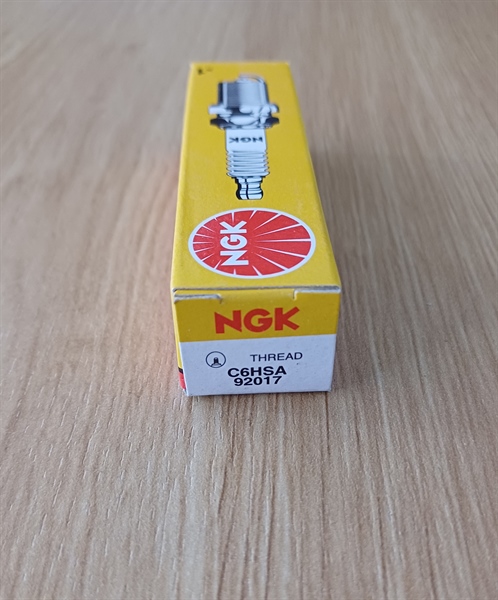 Bugi NGK xe số C6HSA