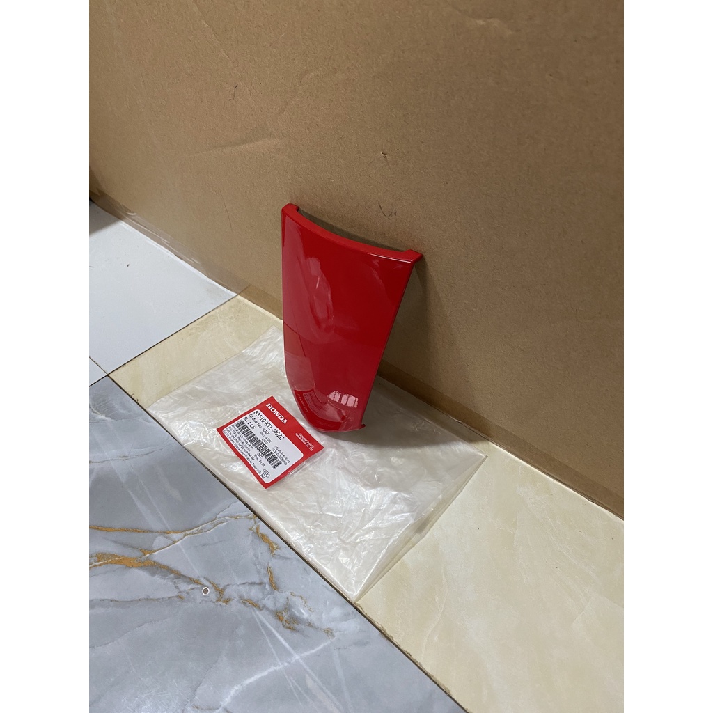 Mui rùa WaveA đỏ cờ