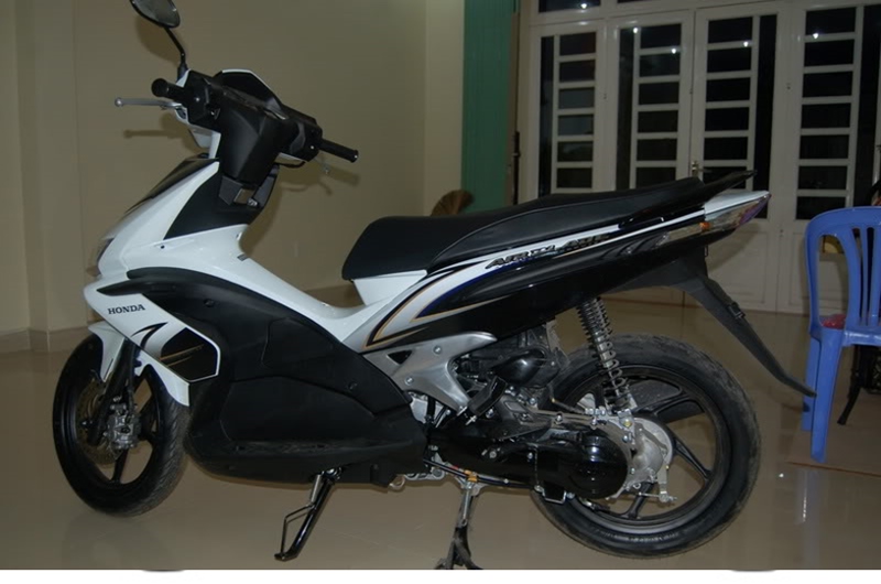 Bộ nhựa Air Blade 110 chế cơ Năm 2008 Màu Trắng NHA96 31CT