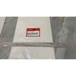 Tem ốp sườn phải DR V