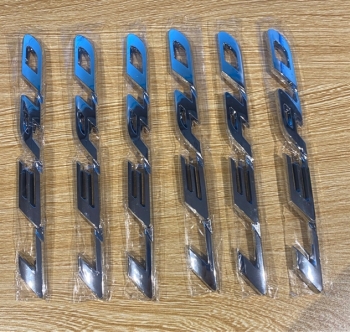 Tem chữ Lead Bạc đẹp